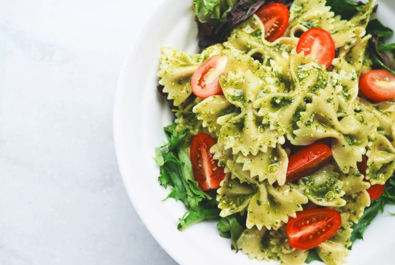 pasta_pesto.jpg.pagespeed.ce.RxV5Fj84K-